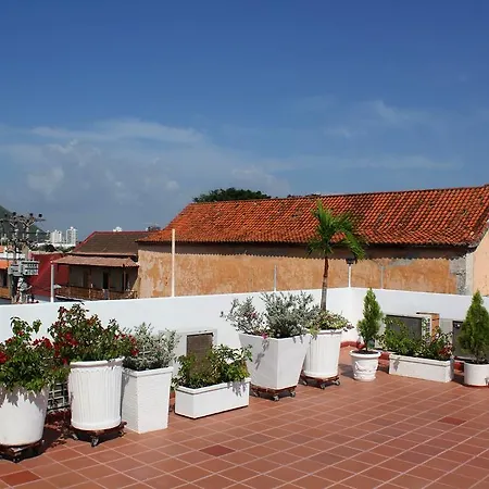 Casa Colonial By Akel Cartagena