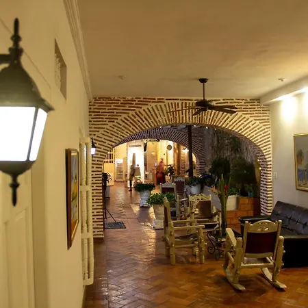 Casa Colonial By Akel 3*